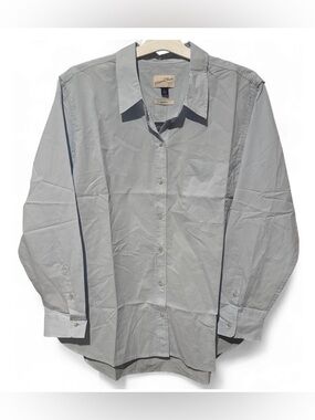 Size XL Universal Thread Relaxed Fit Button Down